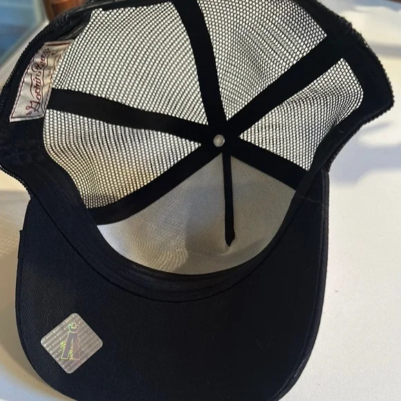 Black and White Goorin Bros’ Trucker Hat - Picture 2 of 4